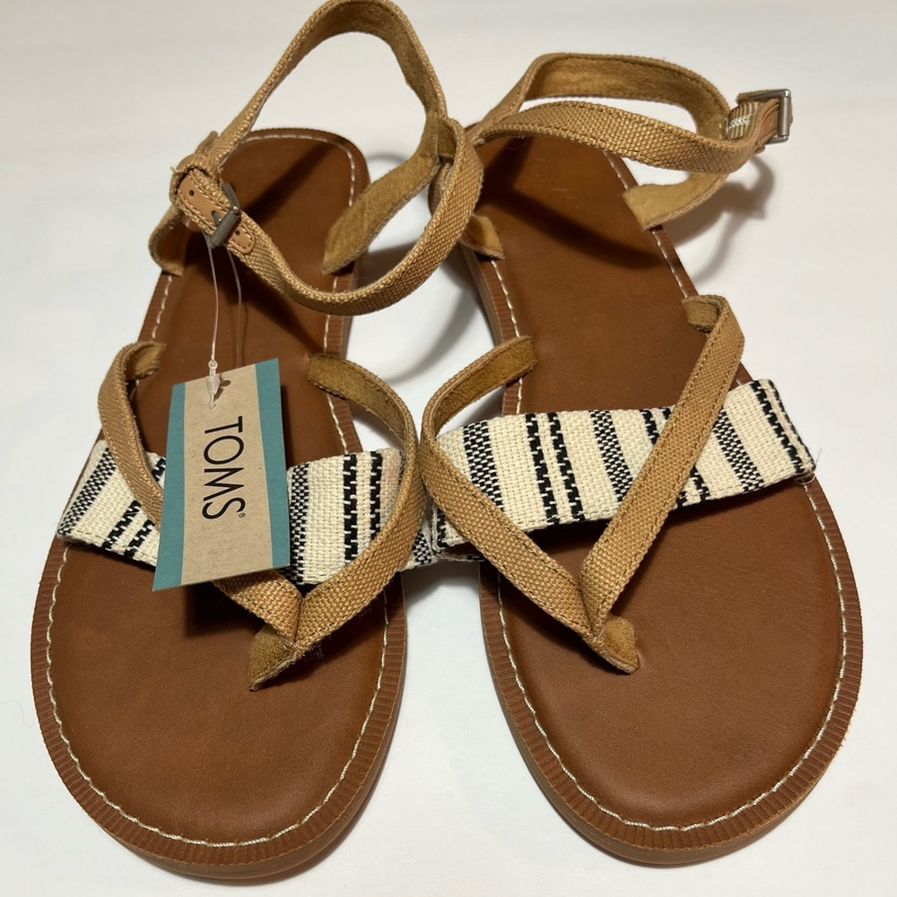 TOMS Lexi Flat Sandals